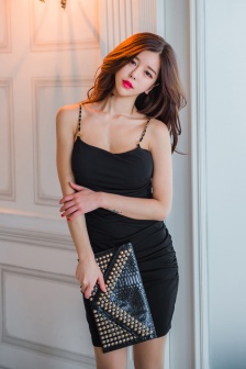 邻居们的女人